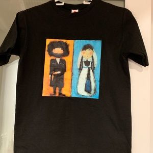 BLACK TEE WITH PRINT